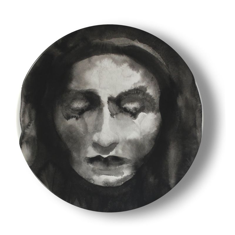 Victoria | China Plate